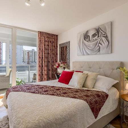 Apartment Desert Rose Сплит Екстериор снимка